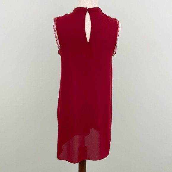 Heartloom x Revolve | Red Sleeveless Keyhole V-Neck Lace Mini Shift Dress XS - Picture 5 of 6